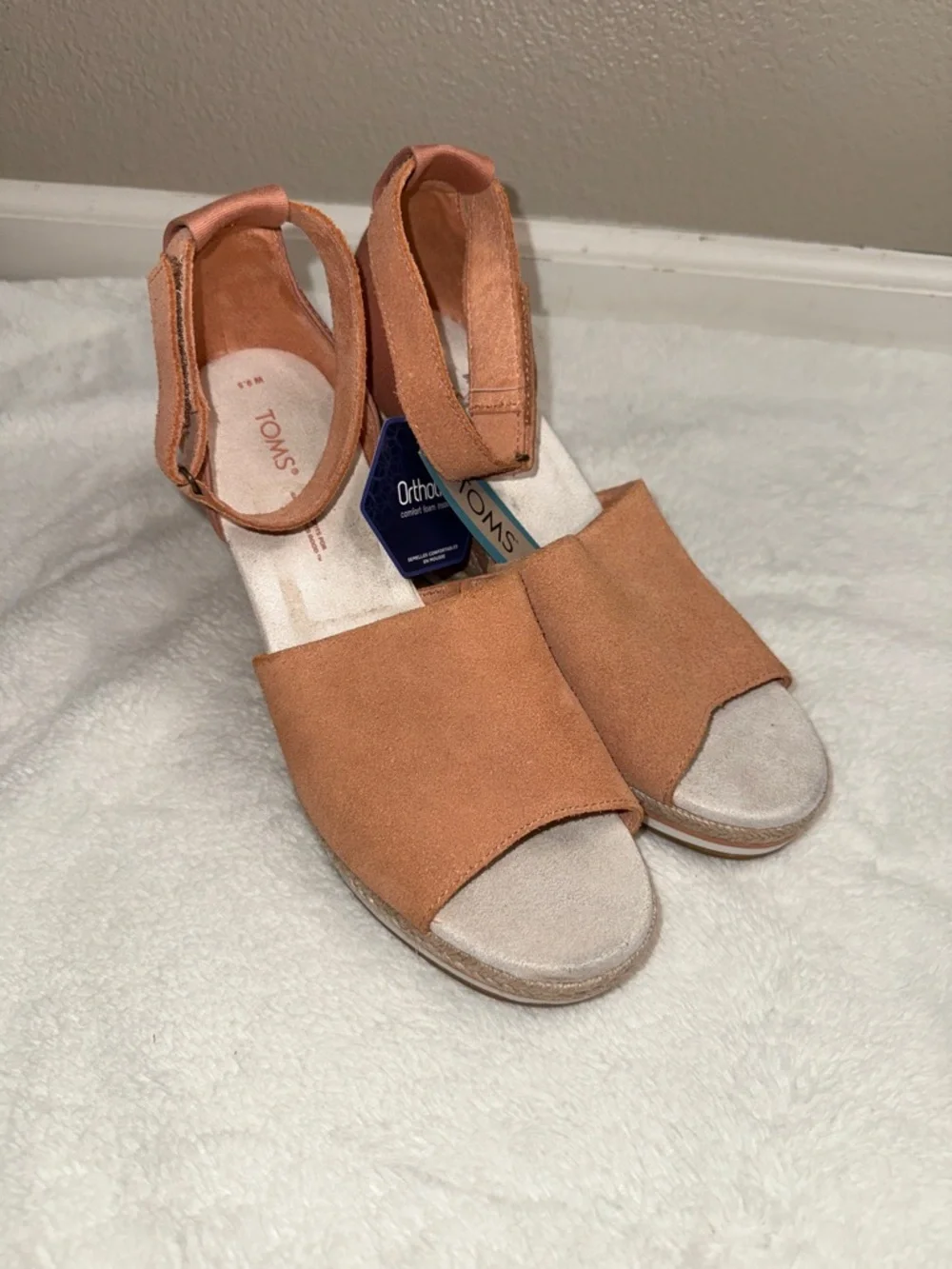 Toms Women's Marisol Beige Peach Suede Espadrille Wedge Sandal - Sz 9.5, NWOB